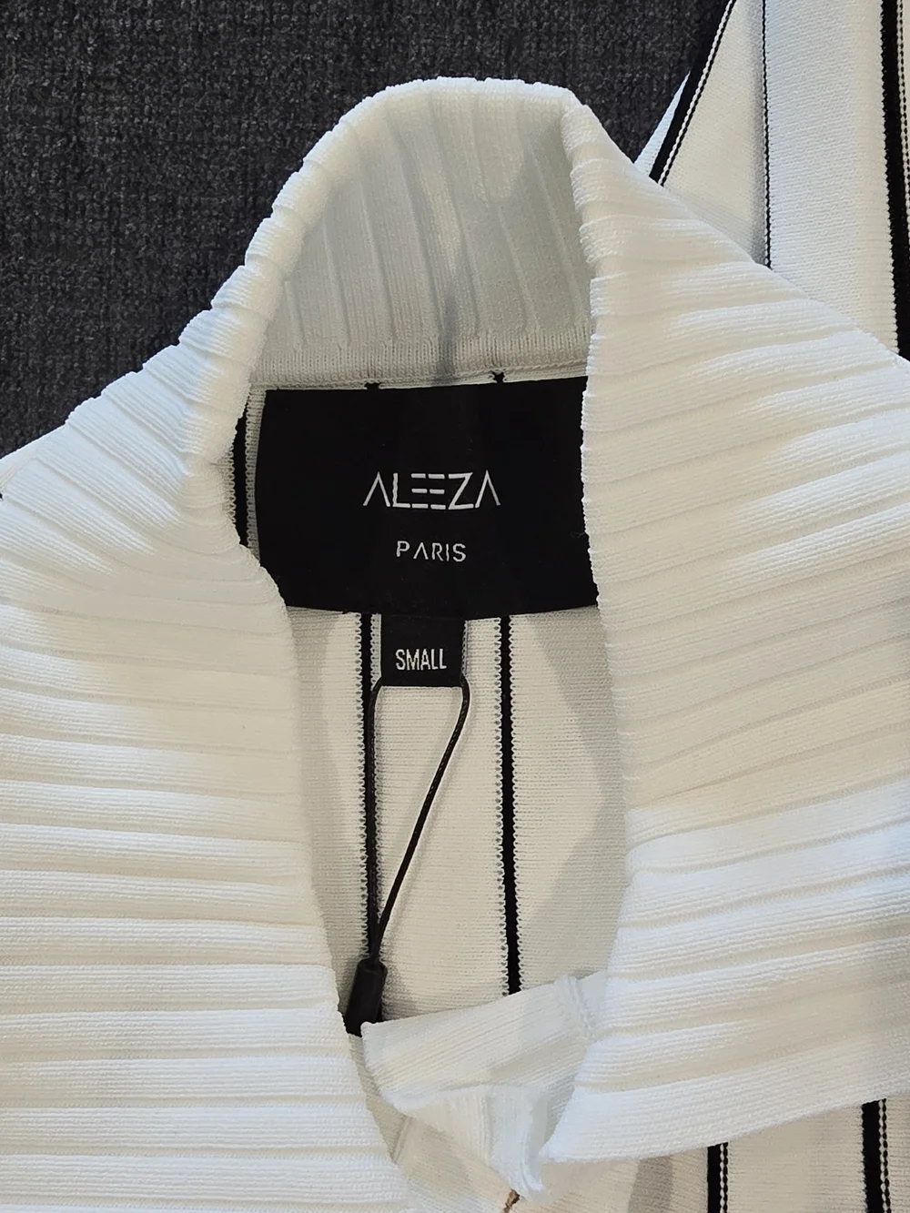NWT Aleeza Paris White w Black Stripes Knit Cardigan S - Picture 5 of 6